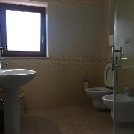 La Collina Dei Goti Agriturismo ,azienda Agricola Farm stay *